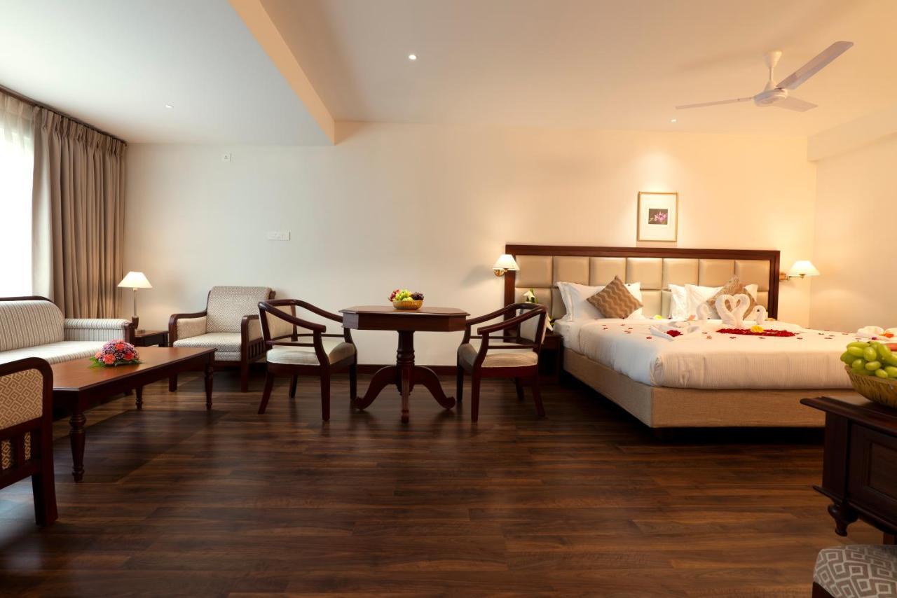 Issacs Residency Hotell Munnar Exteriör bild