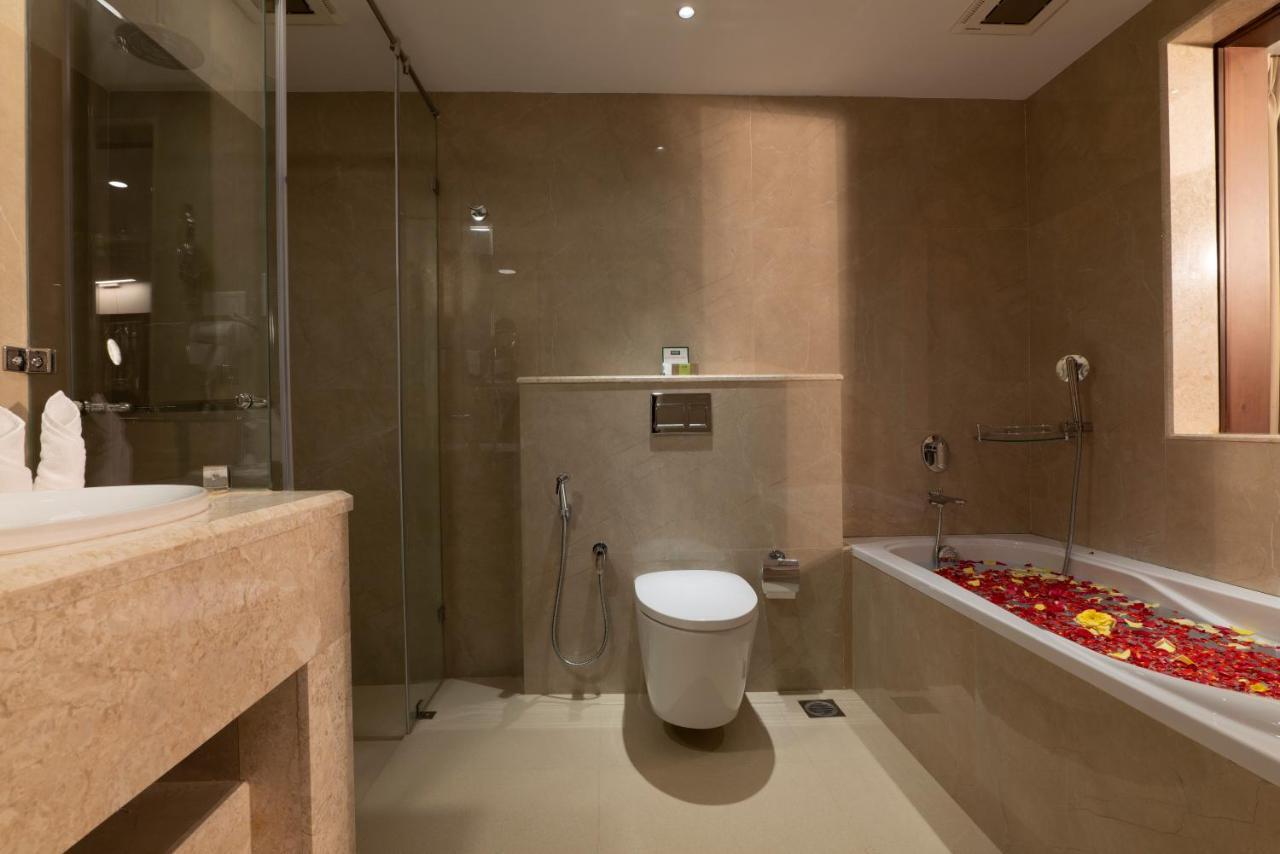 Issacs Residency Hotell Munnar Exteriör bild