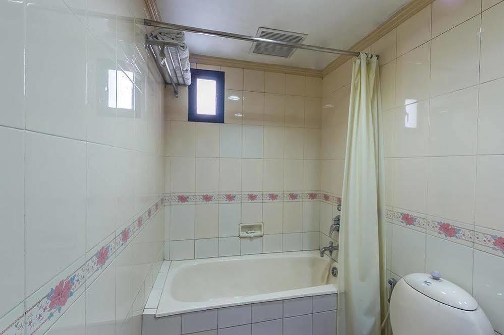 Issacs Residency Hotell Munnar Exteriör bild