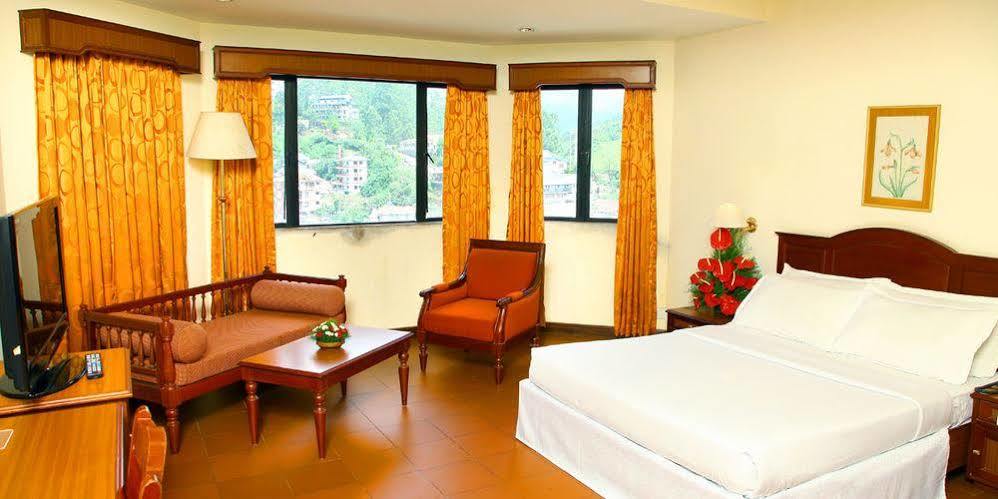 Issacs Residency Hotell Munnar Exteriör bild