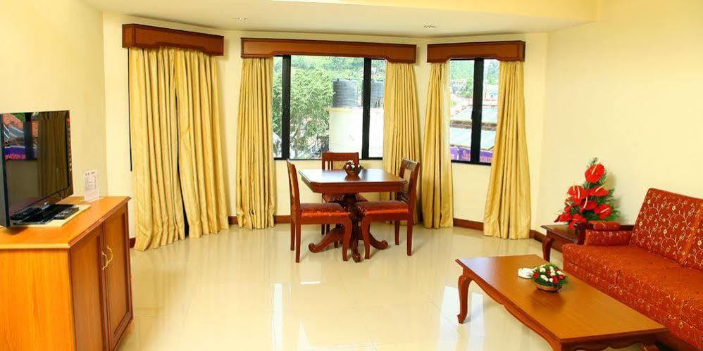 Issacs Residency Hotell Munnar Exteriör bild