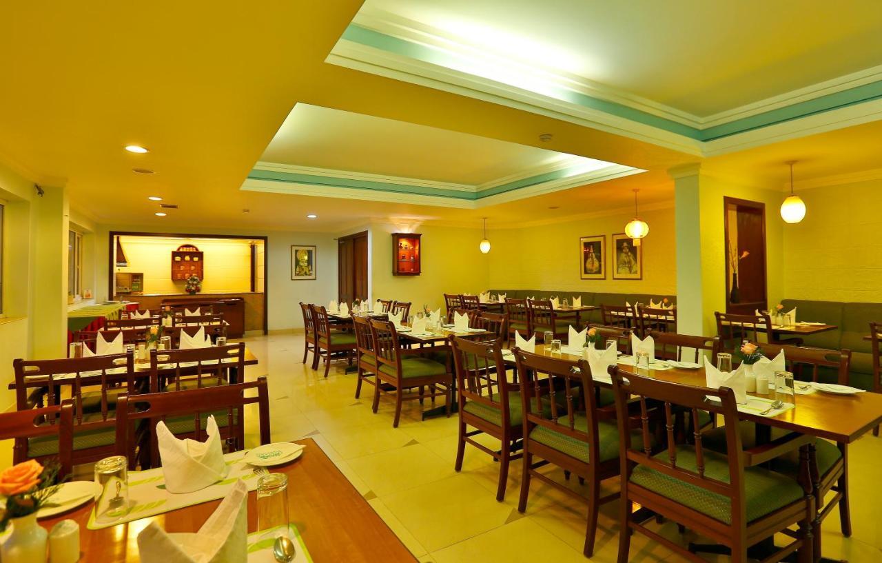 Issacs Residency Hotell Munnar Exteriör bild